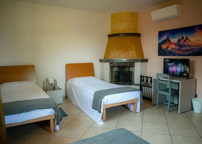 Agri Poggiolina Agroturismo *